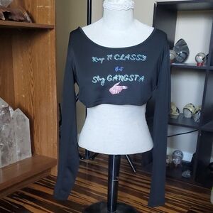Black Graphic Long Sleeve Crop Top